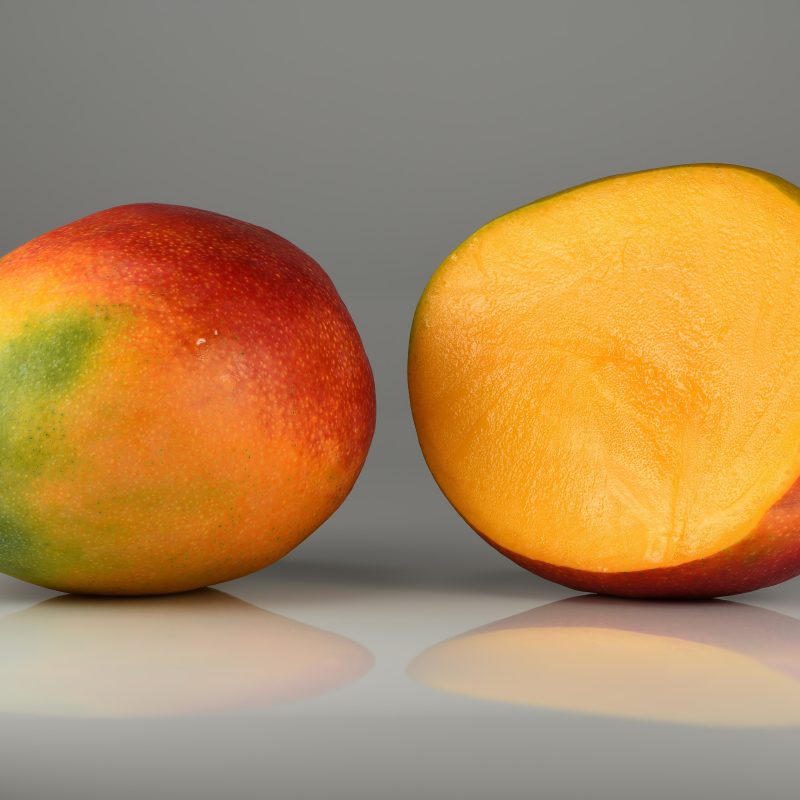 Mango — Fruits, ₹100/kg